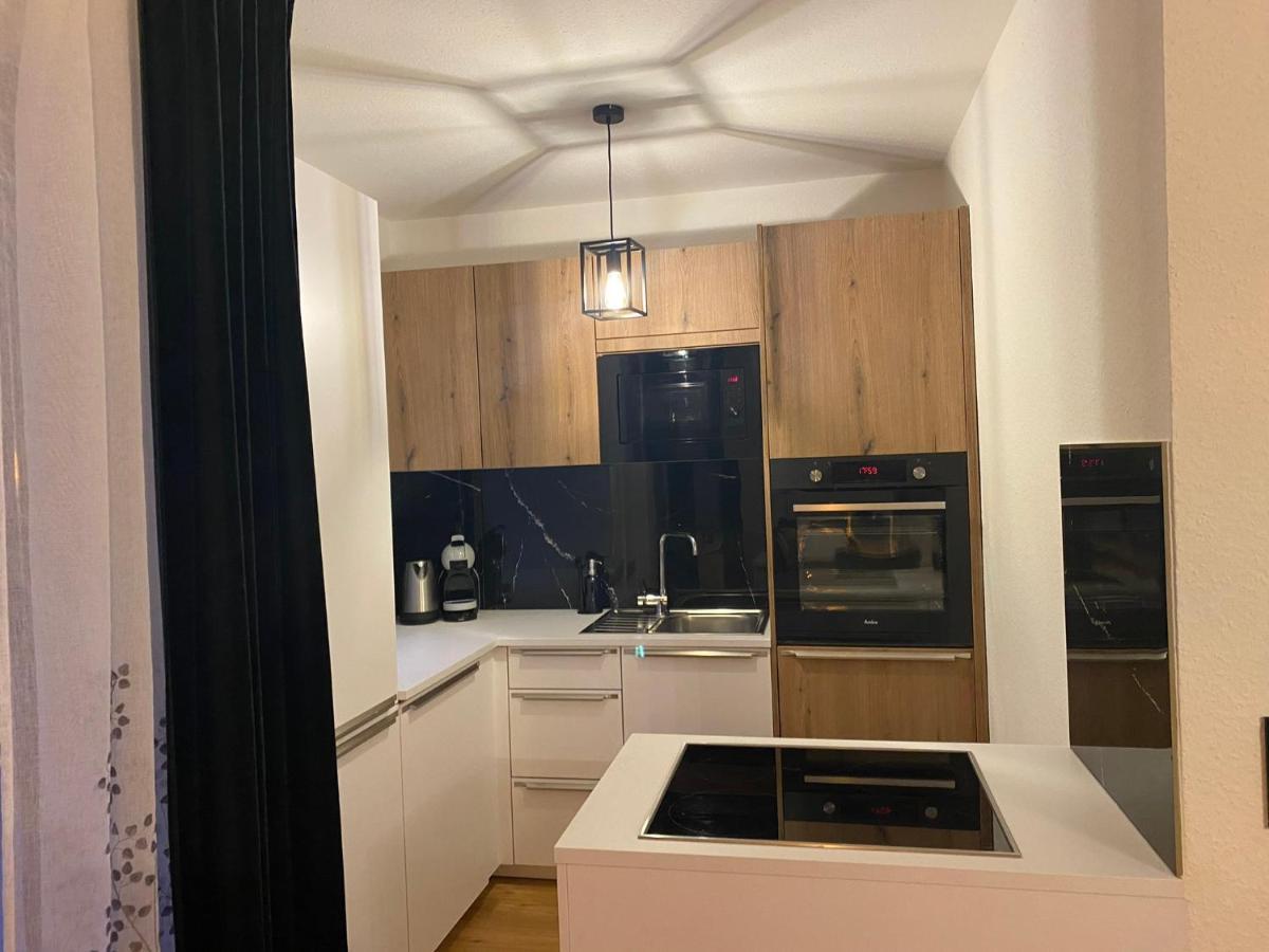 Apartment Am Wasserfall Mit Sauna & Top-Lage Фельдберг Екстер'єр фото